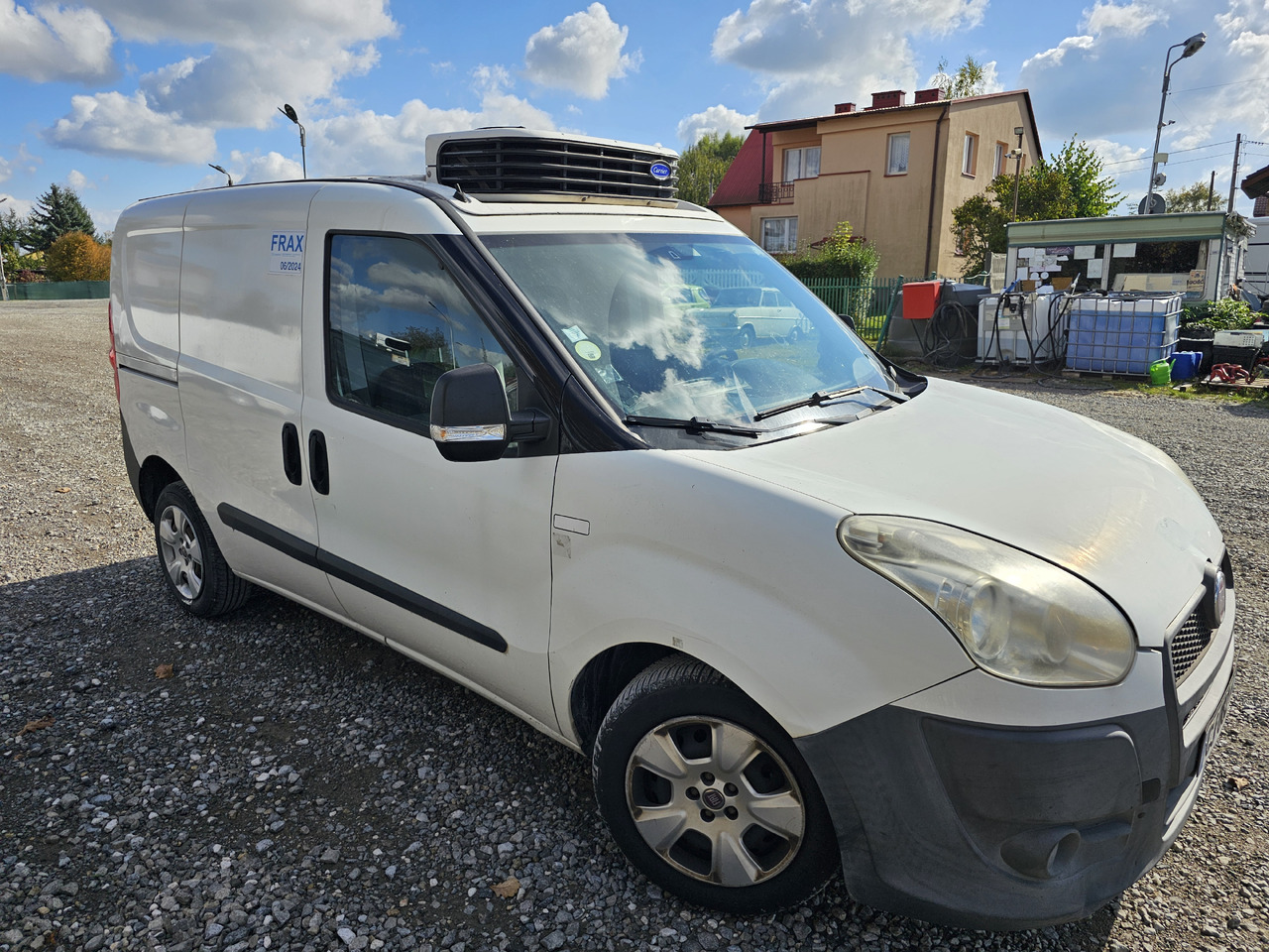 Fiat Doblo chlodnia mroznia carrier +230v - 18 C euro5 - Kjølebil: bilde 3 Fiat Doblo chlodnia mroznia carrier +230v - 18 C euro5 - Kjølebil: bilde 3