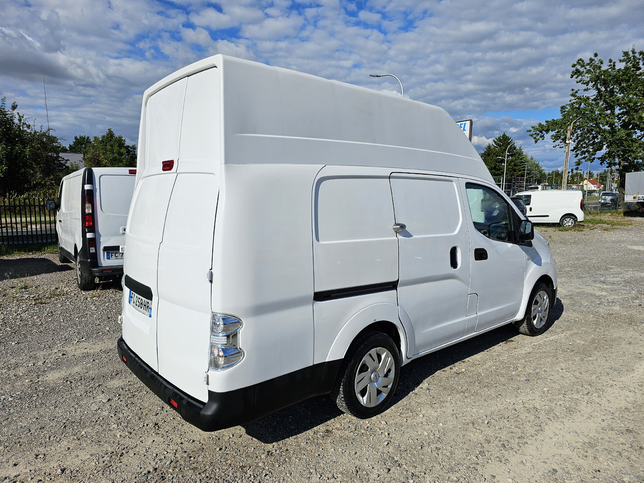 NISSAN E-NV200 ELEKTRYCZNY 40 KV 250 km klima kamera - Små varebil, Elektrisk varebil: bilde 4 NISSAN E-NV200 ELEKTRYCZNY 40 KV 250 km klima kamera - Små varebil, Elektrisk varebil: bilde 4