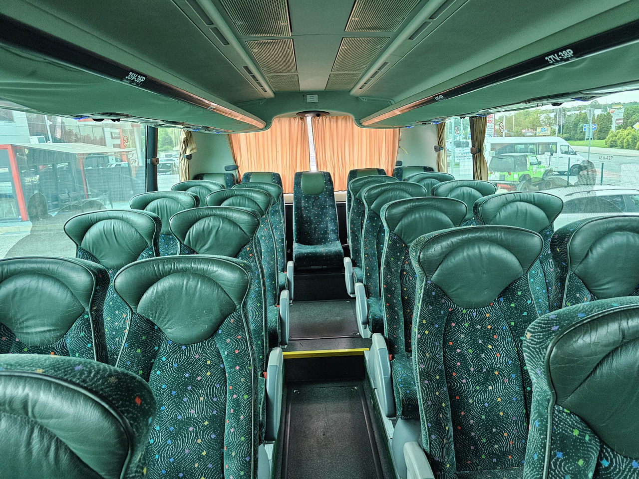 SCANIA IRIZAR CENTURY 61 OSOB KLIMA EURO5 - Turistbuss: bilde 2 SCANIA IRIZAR CENTURY 61 OSOB KLIMA EURO5 - Turistbuss: bilde 2