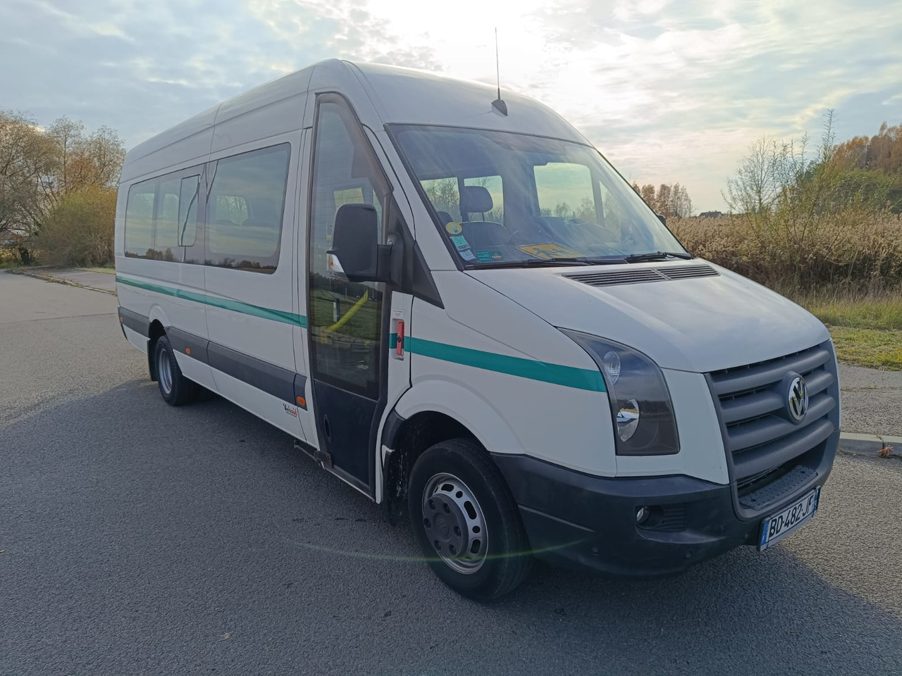 VOLKSWAGEN CRAFTER 23 OSOBY KLIMA WEBASTO KAMERA RETARDER HAK EURO5 - Turistbuss: bilde 1 VOLKSWAGEN CRAFTER 23 OSOBY KLIMA WEBASTO KAMERA RETARDER HAK EURO5 - Turistbuss: bilde 1