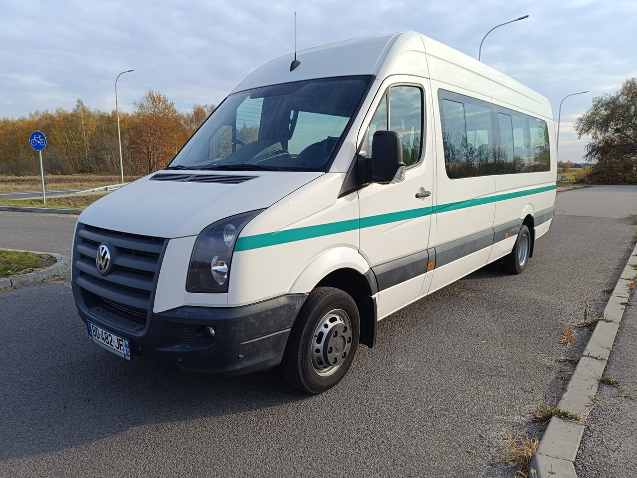 VOLKSWAGEN CRAFTER 23 OSOBY KLIMA WEBASTO KAMERA RETARDER HAK EURO5 - Turistbuss: bilde 3 VOLKSWAGEN CRAFTER 23 OSOBY KLIMA WEBASTO KAMERA RETARDER HAK EURO5 - Turistbuss: bilde 3