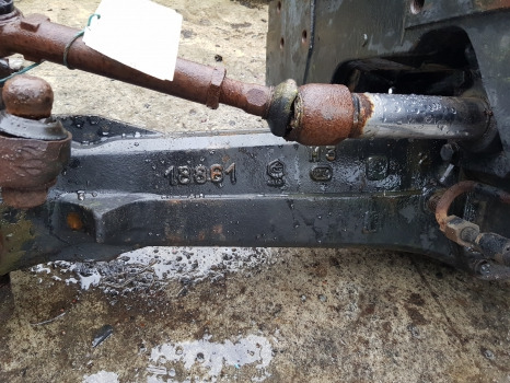 Case 5120, 5130, 5140 Carraro Front Axle Beam, Casting 122945, 1995412c2 - Foraksel for Landbruksteknikk: bilde 3 Case 5120, 5130, 5140 Carraro Front Axle Beam, Casting 122945, 1995412c2 - Foraksel for Landbruksteknikk: bilde 3