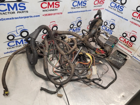Case Jx80 Upgrade Tier 2 Cab Wiring Loom Cab Wiring Loom, Fuse Box - Kabel/ Ledninger: bilde 5 Case Jx80 Upgrade Tier 2 Cab Wiring Loom Cab Wiring Loom, Fuse Box - Kabel/ Ledninger: bilde 5