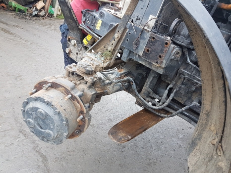 Case Maxxum 145 Front Axle Hub Lhs Nut 84197105, 87310632, 87529978, 84194852 - Foraksel: bilde 3 Case Maxxum 145 Front Axle Hub Lhs Nut 84197105, 87310632, 87529978, 84194852 - Foraksel: bilde 3