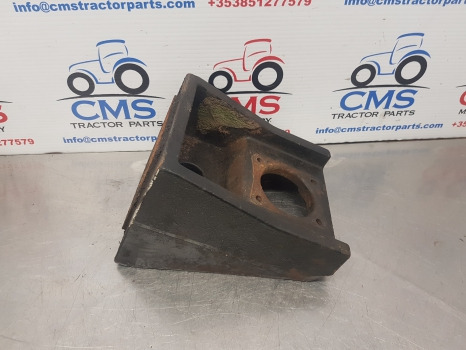 Case Maxxum 5120, 5140, 5130, 5240 Cab Front Support 1530867c1, 120205a2 - Førerhusfjæring: bilde 1 Case Maxxum 5120, 5140, 5130, 5240 Cab Front Support 1530867c1, 120205a2 - Førerhusfjæring: bilde 1