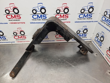 Case Mxu100, Mxy, Nh T6000, Tsa, Cab Bracket Rh 87302580, 82034211 - Førerhusfjæring: bilde 1 Case Mxu100, Mxy, Nh T6000, Tsa, Cab Bracket Rh 87302580, 82034211 - Førerhusfjæring: bilde 1