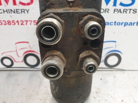 Case New Holland Steering Orbital Motor Unit Danfoss 47403487 ,47592071,84198317 - Styring for Traktor: bilde 3 Case New Holland Steering Orbital Motor Unit Danfoss 47403487 ,47592071,84198317 - Styring for Traktor: bilde 3
