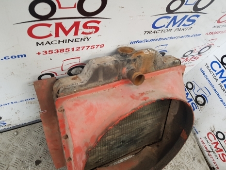 David Brown Case 1390, 1290, 1294 Cooling Radiator,cowl K300103, K262827 - Radiator for Traktor: bilde 2 David Brown Case 1390, 1290, 1294 Cooling Radiator,cowl K300103, K262827 - Radiator for Traktor: bilde 2
