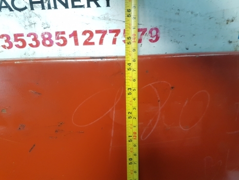 Fiat 980, 980dt Engine Bonnet. Hood, Check Measurament. - Panser for Traktor: bilde 4 Fiat 980, 980dt Engine Bonnet. Hood, Check Measurament. - Panser for Traktor: bilde 4