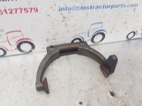 Fiat F Series F115, F120, F130, F140 Clutch Control Fork Assembly 5159010 - Clutch og deler for Traktor: bilde 3 Fiat F Series F115, F120, F130, F140 Clutch Control Fork Assembly 5159010 - Clutch og deler for Traktor: bilde 3