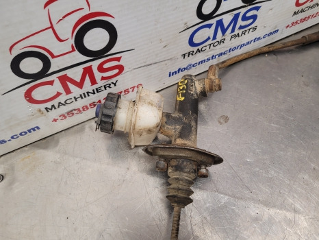 Fiat New Holland F, M, 60 Series F130, M115, 8160 Clutch Master Cylinder 5150299 - Clutchsylinder for Traktor: bilde 3 Fiat New Holland F, M, 60 Series F130, M115, 8160 Clutch Master Cylinder 5150299 - Clutchsylinder for Traktor: bilde 3