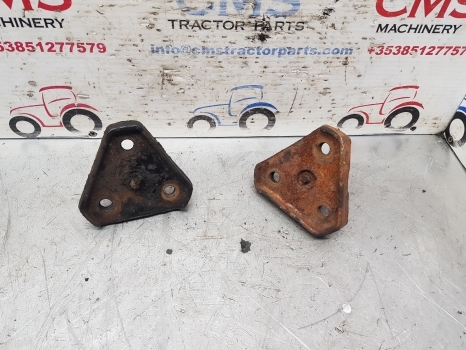 Ford 10 Ser 7810 Carraro Front Axle King Pin Pair Top, Bottom Car115729, 115729 - Foraksel for Traktor: bilde 2 Ford 10 Ser 7810 Carraro Front Axle King Pin Pair Top, Bottom Car115729, 115729 - Foraksel for Traktor: bilde 2