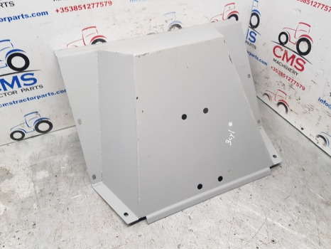Ford 10 Series 3 Cyl 2810, 2910, 4610 Ap Lp Cab Floor Pan Under Seat Plate Panel - Førerhus og interiør: bilde 4 Ford 10 Series 3 Cyl 2810, 2910, 4610 Ap Lp Cab Floor Pan Under Seat Plate Panel - Førerhus og interiør: bilde 4