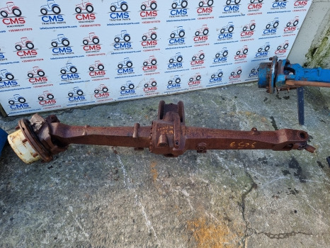 Ford 10 Series 8210 Zf Apl325 Front Axle And Hub 4472154069 - Aksel og deler: bilde 1 Ford 10 Series 8210 Zf Apl325 Front Axle And Hub 4472154069 - Aksel og deler: bilde 1