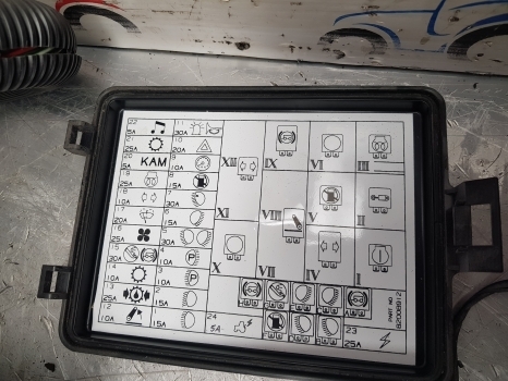 Ford New Holland Fiat 60, M Series Dual Command Cab Wiring Loom Assy 82015343 - Kabel/ Ledninger for Traktor: bilde 2 Ford New Holland Fiat 60, M Series Dual Command Cab Wiring Loom Assy 82015343 - Kabel/ Ledninger for Traktor: bilde 2