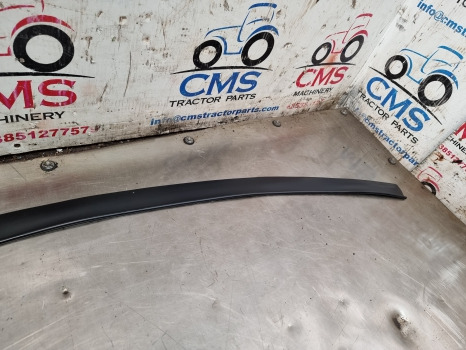 Ford Sq Cab, 10, Tw, 30 Cab Mudguard Seal E4nn16r322ab, E4nn16r322ac - Fløy: bilde 4 Ford Sq Cab, 10, Tw, 30 Cab Mudguard Seal E4nn16r322ab, E4nn16r322ac - Fløy: bilde 4