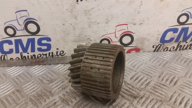 Jcb Transmission Gear 22/45 And Plate Support 445/12600, 449/02001, 44902001 - Transmisjon for Traktor: bilde 2 Jcb Transmission Gear 22/45 And Plate Support 445/12600, 449/02001, 44902001 - Transmisjon for Traktor: bilde 2