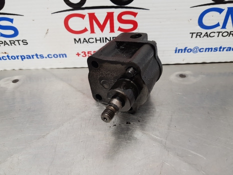 John Deere 1630, 6200, 2140, 2130 Engine Oil Pump Re35685, T20298, Ar59621 - Oljepumpe for Landbruksteknikk: bilde 1 John Deere 1630, 6200, 2140, 2130 Engine Oil Pump Re35685, T20298, Ar59621 - Oljepumpe for Landbruksteknikk: bilde 1