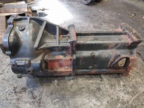 Lamborghini 950 ,premium, Same, Transmission Gearbox Housing 0.010.4161.0/40 - Girkasse: bilde 2 Lamborghini 950 ,premium, Same, Transmission Gearbox Housing 0.010.4161.0/40 - Girkasse: bilde 2