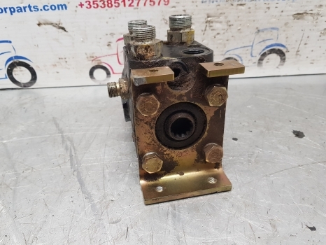 Manitou Mlt634-120lsu Steering Motor Orbital Unit 150-3134, Ospc200ls, 167d3713 - Styring for Teleskoplastere: bilde 2 Manitou Mlt634-120lsu Steering Motor Orbital Unit 150-3134, Ospc200ls, 167d3713 - Styring for Teleskoplastere: bilde 2