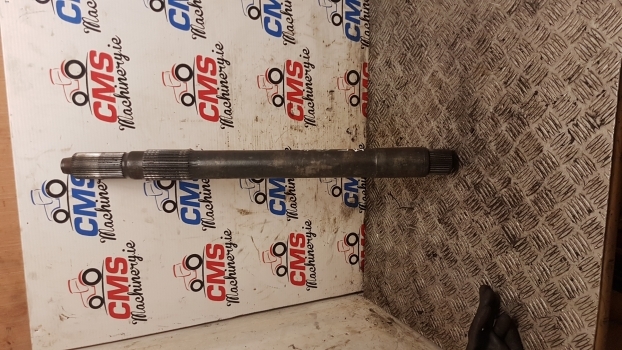Massey Ferguson 50 Hx Rear Axle Drive Shaft. Please Check The Photos. - Drivaksel for Traktorgraver: bilde 1 Massey Ferguson 50 Hx Rear Axle Drive Shaft. Please Check The Photos. - Drivaksel for Traktorgraver: bilde 1
