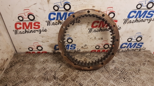 Massey Ferguson 50 Hx Rear Axle Ring Gear. Please Check By The Photos. - Bakaksel for Traktorgraver: bilde 1 Massey Ferguson 50 Hx Rear Axle Ring Gear. Please Check By The Photos. - Bakaksel for Traktorgraver: bilde 1