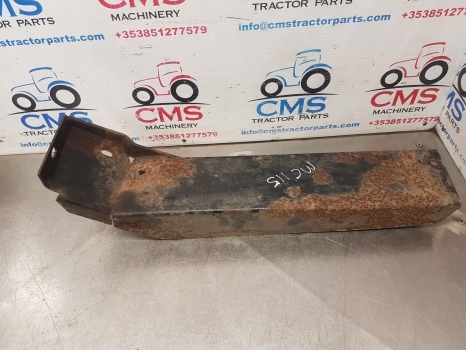 Mccormick Mc115, Case Cx50, Cx70 Mx Maxxum170 Mudguard Support Lhs 246769a3 - Fløy for Traktor: bilde 1 Mccormick Mc115, Case Cx50, Cx70 Mx Maxxum170 Mudguard Support Lhs 246769a3 - Fløy for Traktor: bilde 1