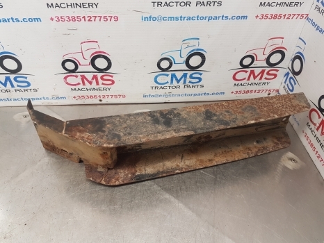 Mccormick Mc115, Case Cx50, Cx70 Mx Maxxum170 Mudguard Support Lhs 246769a3 - Fløy for Traktor: bilde 4 Mccormick Mc115, Case Cx50, Cx70 Mx Maxxum170 Mudguard Support Lhs 246769a3 - Fløy for Traktor: bilde 4