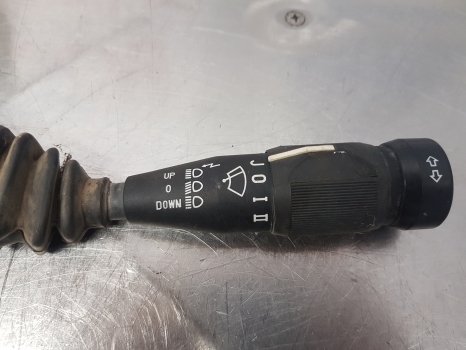 New Holland T5.95, T5.115, T5.105 Windshiel Wiper, Light Switch 84488625 - Elektrisk system for Traktor: bilde 3 New Holland T5.95, T5.115, T5.105 Windshiel Wiper, Light Switch 84488625 - Elektrisk system for Traktor: bilde 3