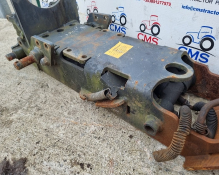 Kubota M5092 Dromone Pick Up Hitch Complete Ag2035886 - Reservedeler for Traktor: bilde 3 Kubota M5092 Dromone Pick Up Hitch Complete Ag2035886 - Reservedeler for Traktor: bilde 3