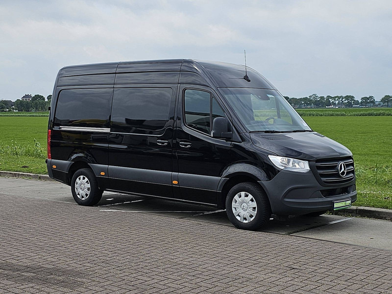 Mercedes-Benz Sprinter 317 L2H2 3.5t-Trekhaak - Kassebil: bilde 4 Mercedes-Benz Sprinter 317 L2H2 3.5t-Trekhaak - Kassebil: bilde 4