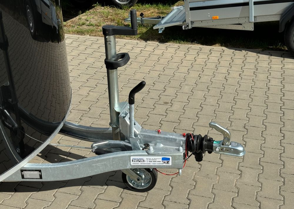 DEBON C400 ALU + drzwi boczne | 315x164 cm | DMC 750 - 1300 kg - Skaphenger: bilde 5 DEBON C400 ALU + drzwi boczne | 315x164 cm | DMC 750 - 1300 kg - Skaphenger: bilde 5