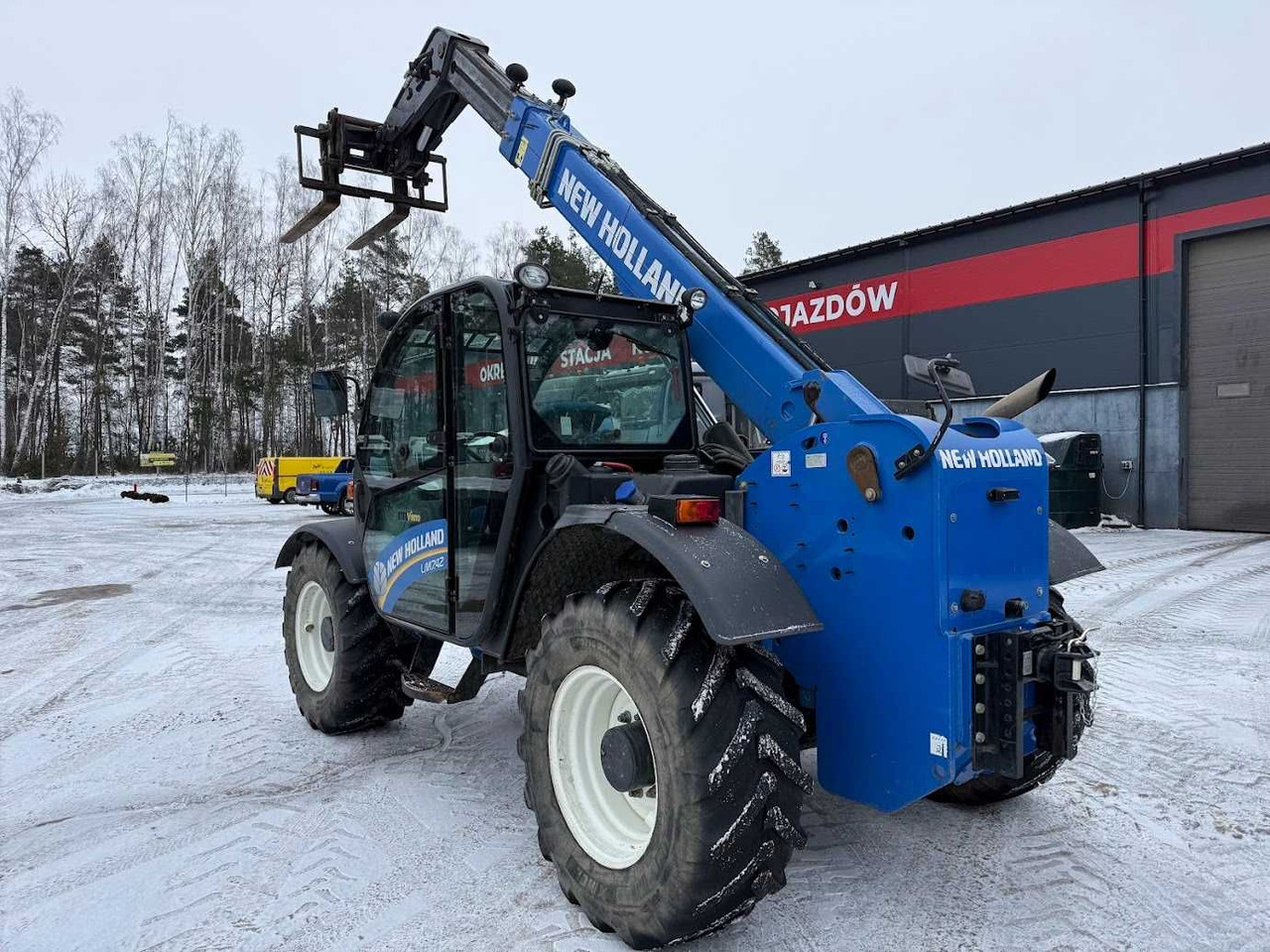 Ładowarka teleskopowa New Holland LM 7.42 , 2017 rok, 6210 mtg, z FR - Teleskoplastere: bilde 4 Ładowarka teleskopowa New Holland LM 7.42 , 2017 rok, 6210 mtg, z FR - Teleskoplastere: bilde 4