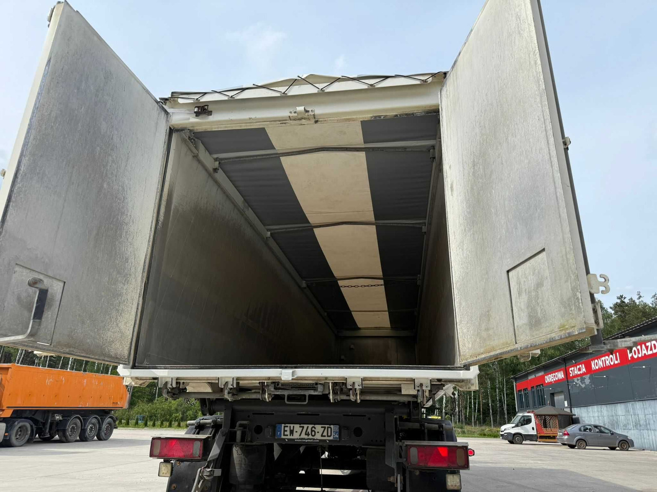 Wywrotka Schmitz 59 m3, 2018 rok, oś podnoszona, drzwi z Francji - Tippsemi: bilde 4 Wywrotka Schmitz 59 m3, 2018 rok, oś podnoszona, drzwi z Francji - Tippsemi: bilde 4