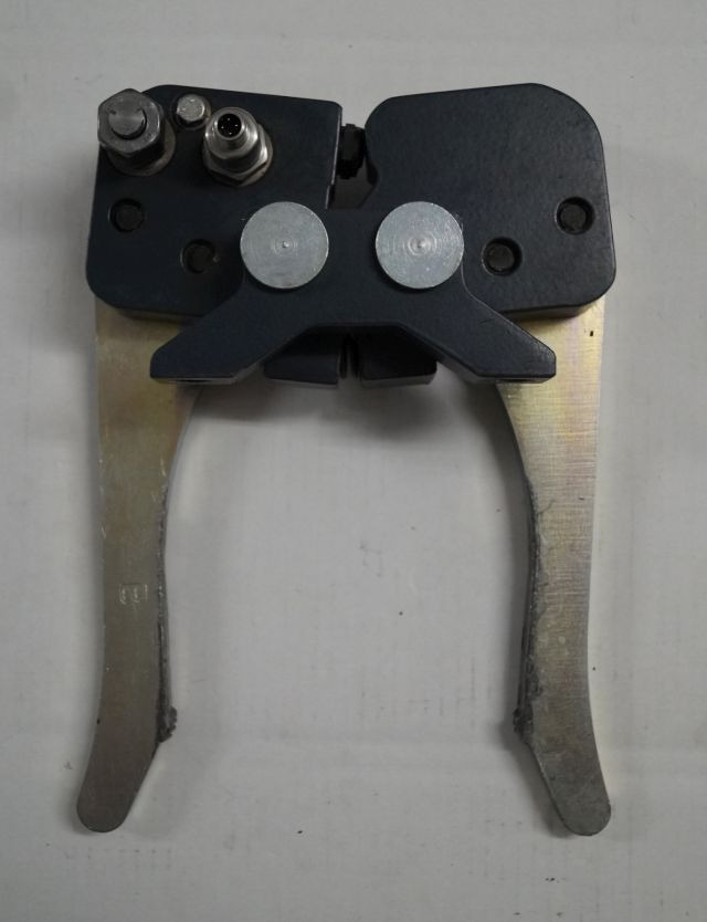 Jungheinrich 51193016 | Hydraulic Clamb from EKS308 year 2014 loading sensor 511 - Hydraulikk for Materialhåndteringsutstyr: bilde 1 Jungheinrich 51193016 | Hydraulic Clamb from EKS308 year 2014 loading sensor 511 - Hydraulikk for Materialhåndteringsutstyr: bilde 1