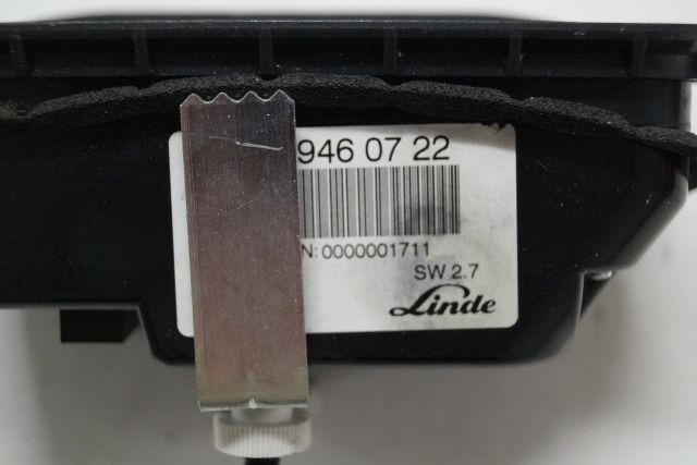 Linde 0039460722 | Display SW2.7 Display SW2.7 - Instrumentpanel for Materialhåndteringsutstyr: bilde 3 Linde 0039460722 | Display SW2.7 Display SW2.7 - Instrumentpanel for Materialhåndteringsutstyr: bilde 3