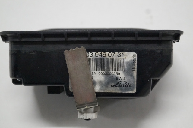 Linde 0039460731 | Display SW3.1 Display SW3.1 - Instrumentpanel for Materialhåndteringsutstyr: bilde 2 Linde 0039460731 | Display SW3.1 Display SW3.1 - Instrumentpanel for Materialhåndteringsutstyr: bilde 2