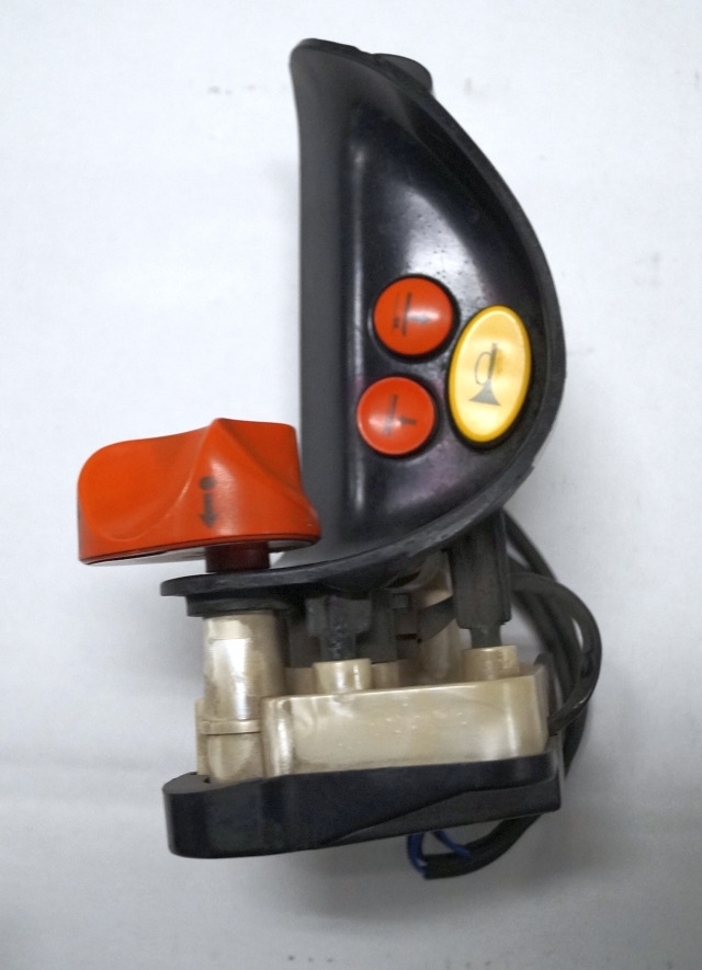 Elektrisk system for Materialhåndteringsutstyr Linde 1443605100 | Rijschakelaar Control handle Control module Rijschakelaar Control handle Control module: bilde 1
