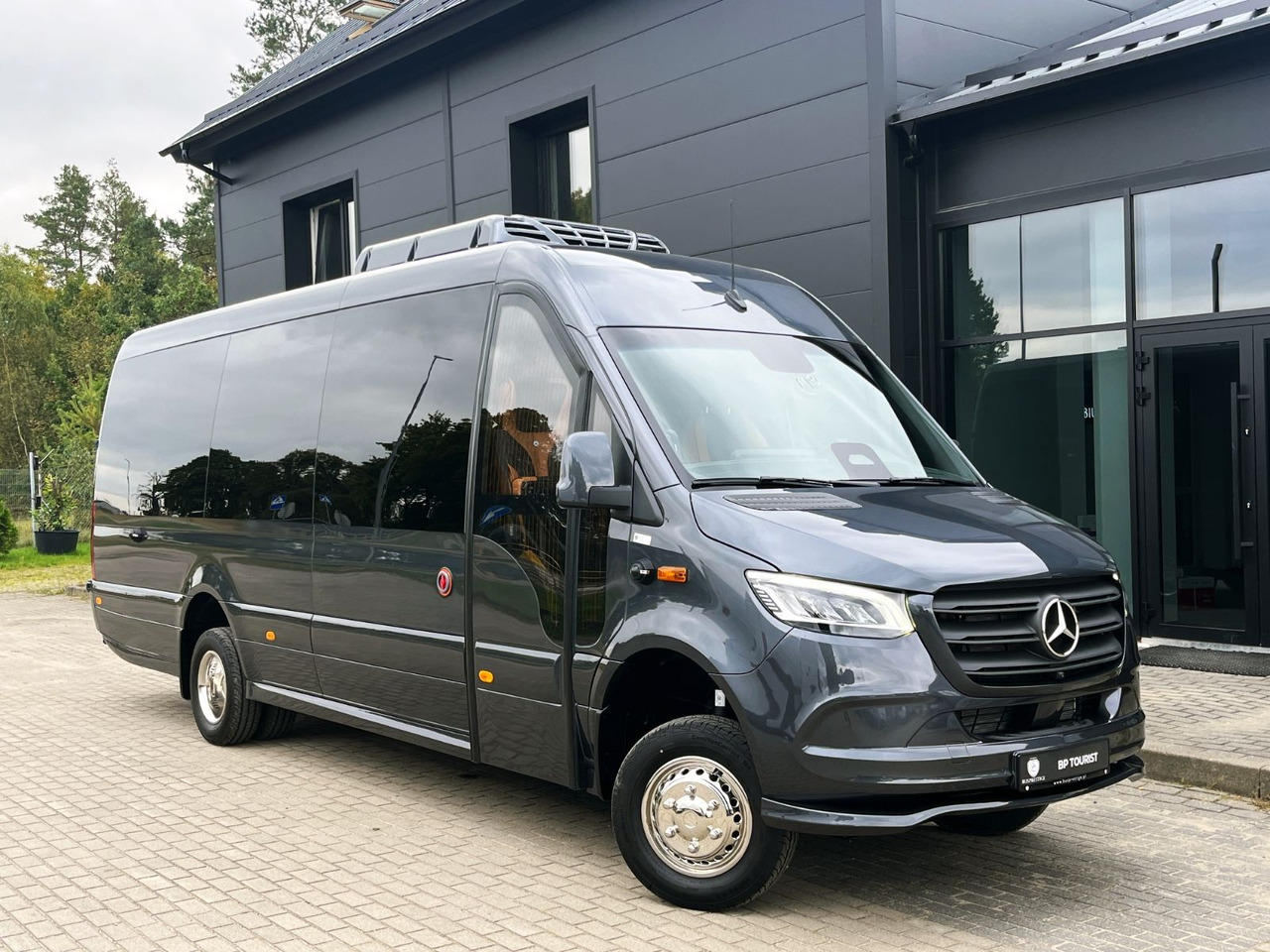 Mercedes-Benz Sprinter 519 AWD 4x4 TOURIST / 21 to 24 Seats - Minibuss, Persontransport: bilde 1 Mercedes-Benz Sprinter 519 AWD 4x4 TOURIST / 21 to 24 Seats - Minibuss, Persontransport: bilde 1