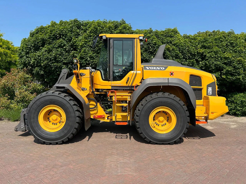 Volvo L120 H2 UNUSED Michelin 750/65 - Hjullaster: bilde 1 Volvo L120 H2 UNUSED Michelin 750/65 - Hjullaster: bilde 1