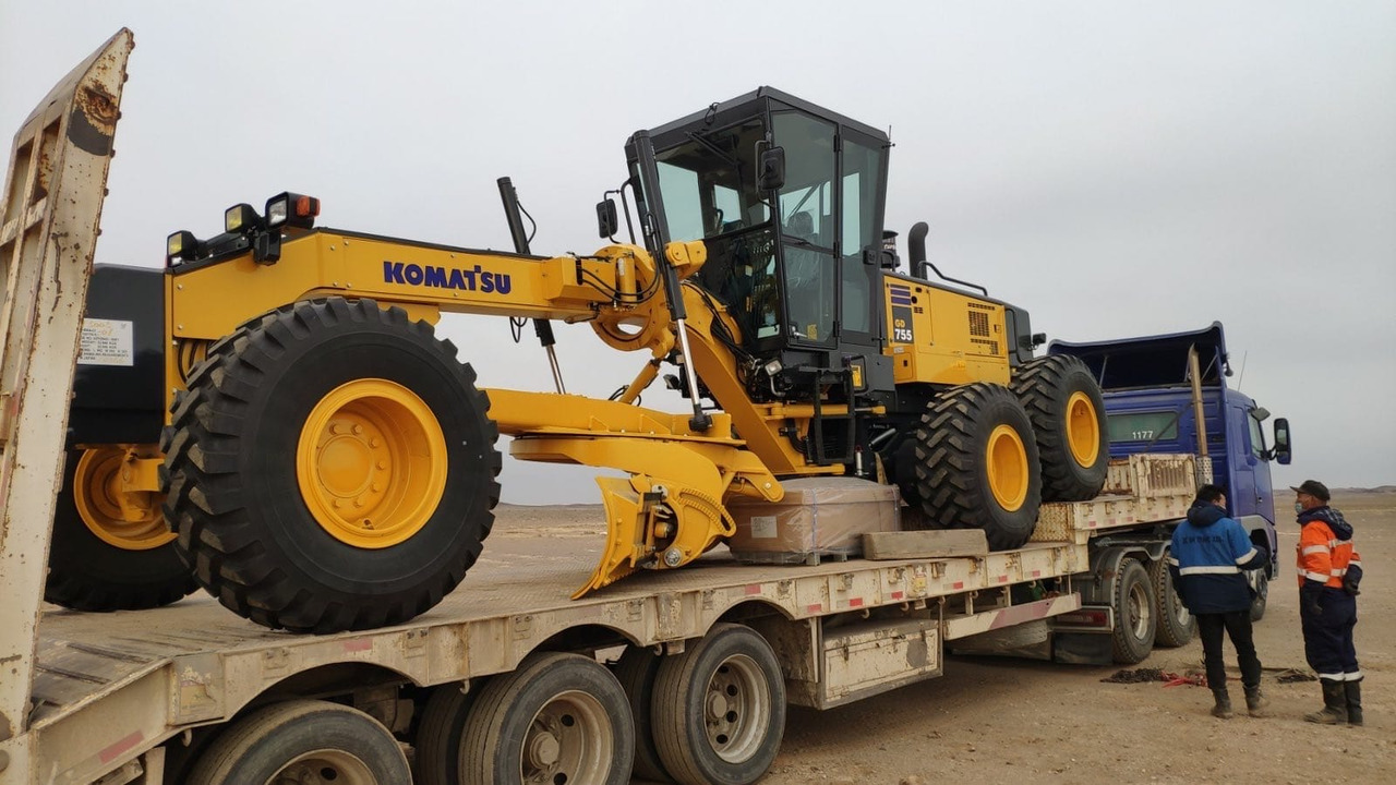 Komatsu GD755-5R - Grader: bilde 1 Komatsu GD755-5R - Grader: bilde 1