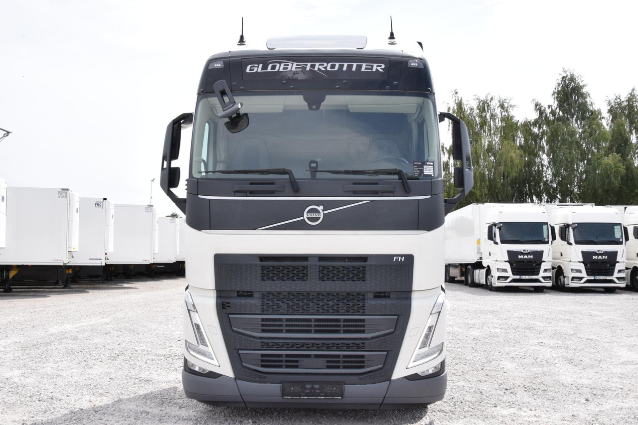 Volvo FH 460 Globetrotter XL i-Save - Trekkvogn: bilde 2 Volvo FH 460 Globetrotter XL i-Save - Trekkvogn: bilde 2
