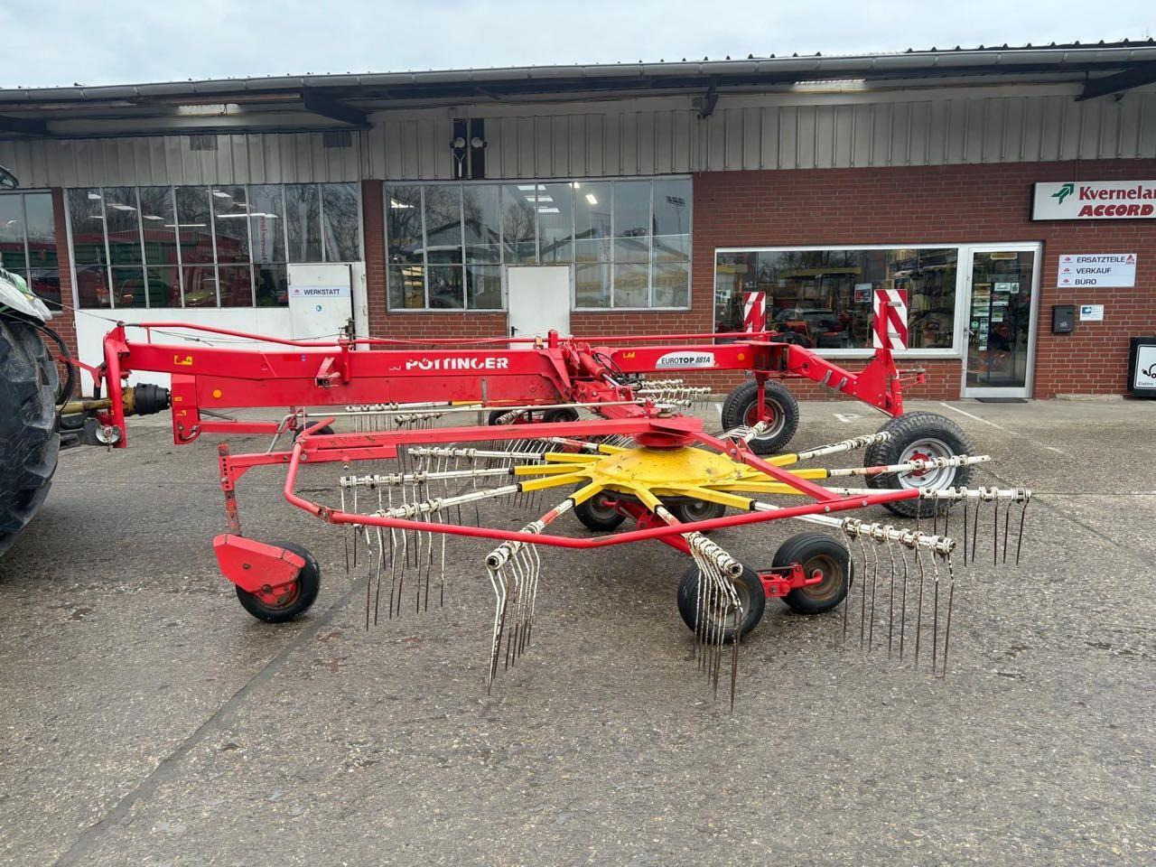 Pöttinger EUROTOP 881A - Høyvender: bilde 2 Pöttinger EUROTOP 881A - Høyvender: bilde 2
