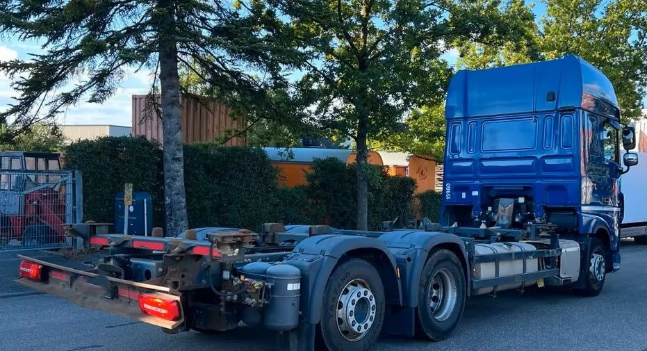 DAF XF 480 |Euro 6 | Automat | Retarder | Mobilna klimatyzacja | 6x2 | oś skrętna podnoszona | 193.000 km - Chassis lastebil: bilde 3 DAF XF 480 |Euro 6 | Automat | Retarder | Mobilna klimatyzacja | 6x2 | oś skrętna podnoszona | 193.000 km - Chassis lastebil: bilde 3