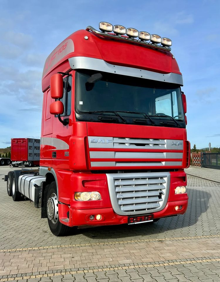 DAF XF105.510 | 6x2 | Pod zabudowę |Os podnoszona i skrętna | Retarder | Webasto | Klimatyzacja - Chassis lastebil: bilde 1 DAF XF105.510 | 6x2 | Pod zabudowę |Os podnoszona i skrętna | Retarder | Webasto | Klimatyzacja - Chassis lastebil: bilde 1