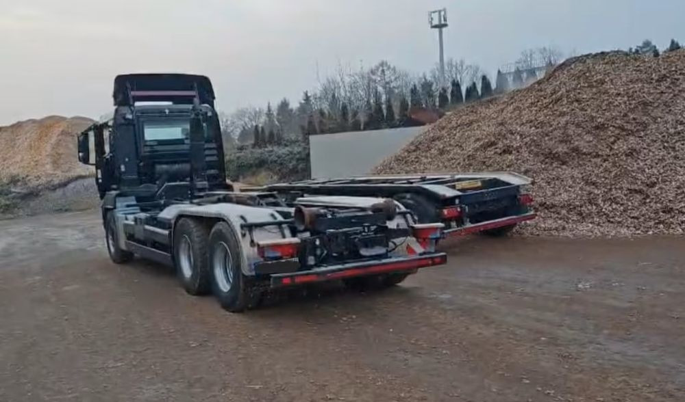 MAN TGS 26.440 6x4 – Meiller z systemem HDS (roll-off) + Kontener + Przyczepa – Euro 5 - Krokbil: bilde 1 MAN TGS 26.440 6x4 – Meiller z systemem HDS (roll-off) + Kontener + Przyczepa – Euro 5 - Krokbil: bilde 1