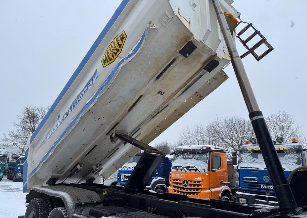 MAN TGS 41.500 8x8 | Wywrotka Meiller | Resory | Euro 6d |111 000 km| Manualna - Tippbil: bilde 5 MAN TGS 41.500 8x8 | Wywrotka Meiller | Resory | Euro 6d |111 000 km| Manualna - Tippbil: bilde 5