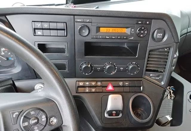 Mercedes-Benz Arocs 4145 AK 8x6 Wywrotka SCHMITZ | 45 tys. km | Euro6 - Tippbil: bilde 5 Mercedes-Benz Arocs 4145 AK 8x6 Wywrotka SCHMITZ | 45 tys. km | Euro6 - Tippbil: bilde 5