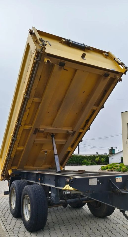 Miller Tandem R180 | Wywrotka 3-stronna | Pneumatyczne zawieszenie | Bordmatik | 2013 | Oś podnoszona - Tipphenger: bilde 5 Miller Tandem R180 | Wywrotka 3-stronna | Pneumatyczne zawieszenie | Bordmatik | 2013 | Oś podnoszona - Tipphenger: bilde 5