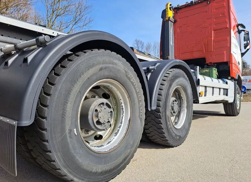 Volvo FH 64 R510 High-Line • 6x4 • Klimatyzacja postojowa • Hakowiec• Euro6 • zawieszenie pneumatyczne - Krokbil: bilde 5 Volvo FH 64 R510 High-Line • 6x4 • Klimatyzacja postojowa • Hakowiec• Euro6 • zawieszenie pneumatyczne - Krokbil: bilde 5